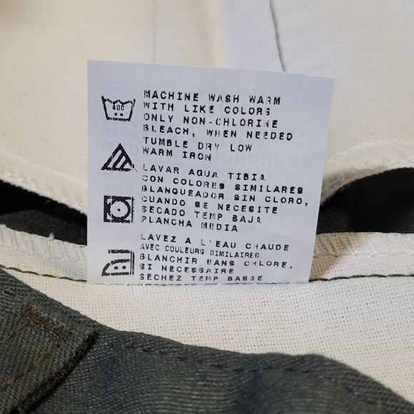 Dickies▪︎Dark Green 15" Shorts w/Multi-use Pocket▪︎ Size 38 *NEW* - Picture 15 of 16